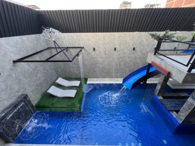 ویلای استخردار عمارت سبز با پارك آبى