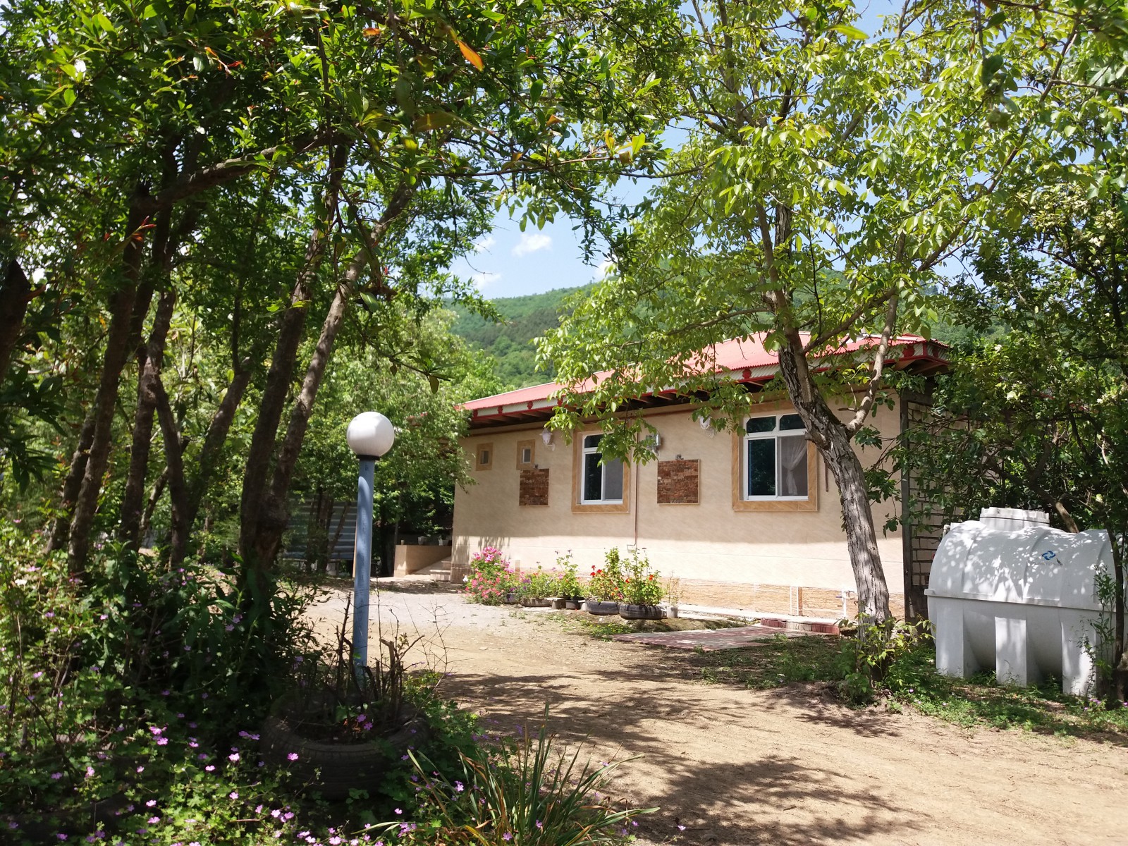 نمای اقامتگاه