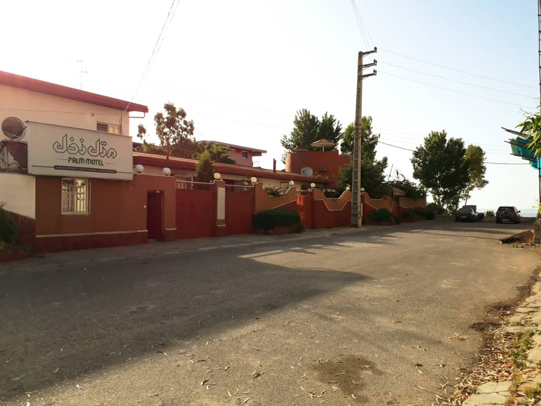 نمای بیرونی متل نخل