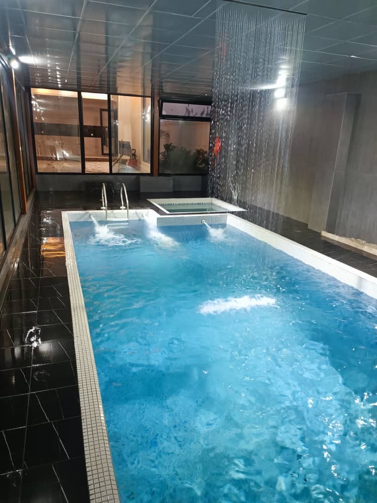 استخر استخر