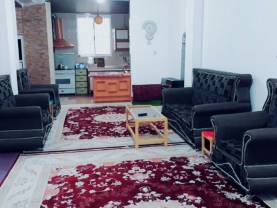 واحد بسیار تمیز با طبیعت بکر واحد بسیار تمیز با طبیعت بکر