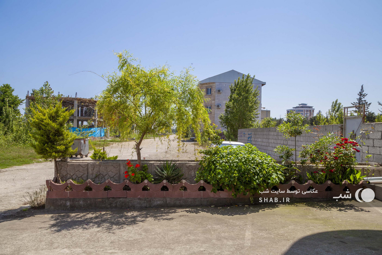 محوطه بیرونی محوطه بیرونی