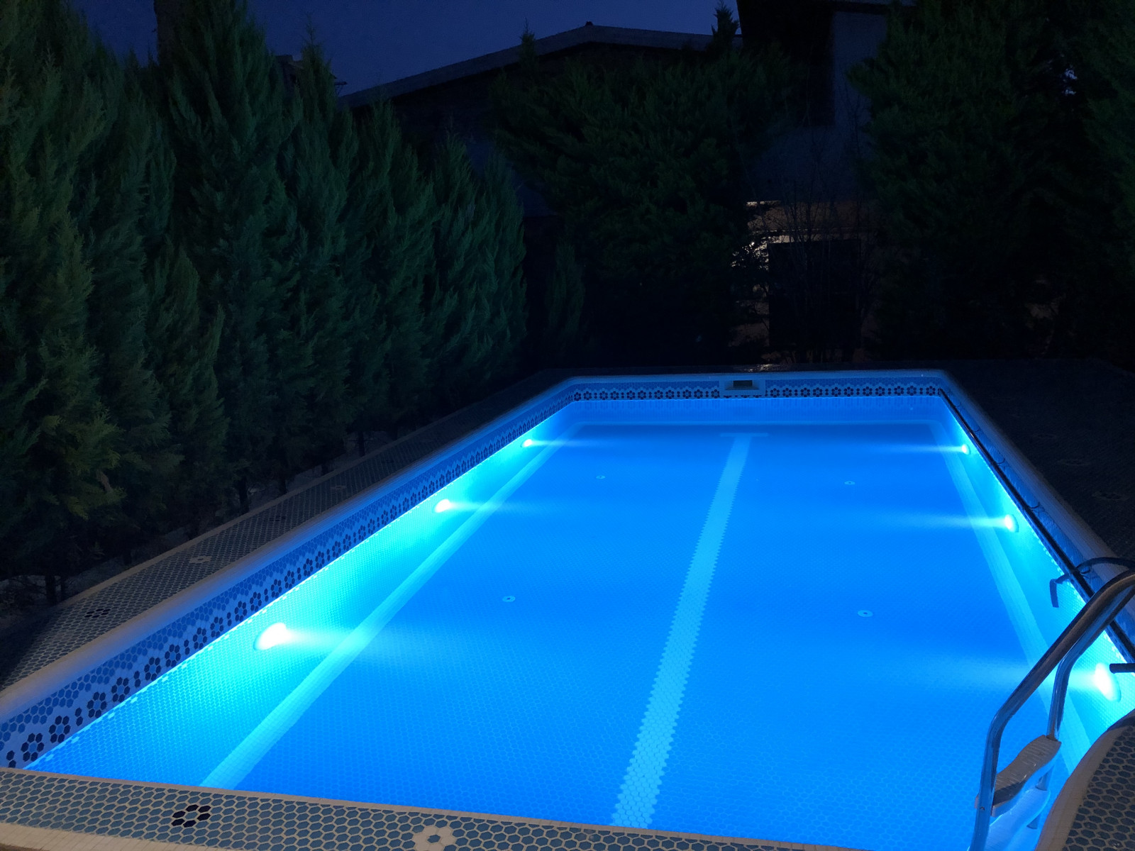 استخر استخر