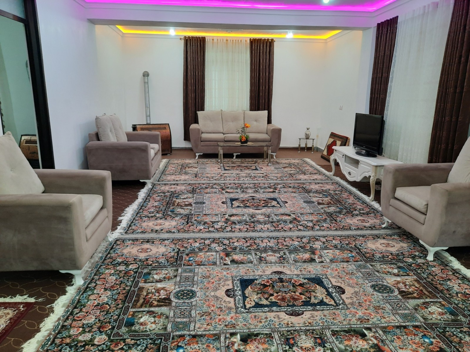 اتاق پذیرایی اتاق پذیرایی