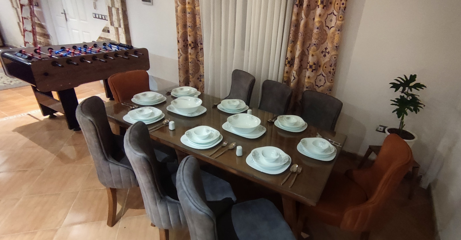 میز ناهار خوری ۸ نفره