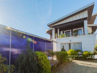 استخر دار لاکچری چهار خواب