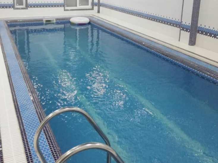 استخر استخر