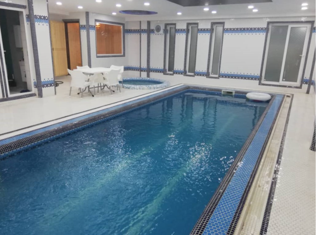 استخر استخر