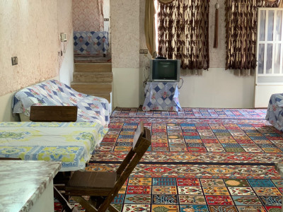 منزل سنتی دربست میدان امیرچخماق