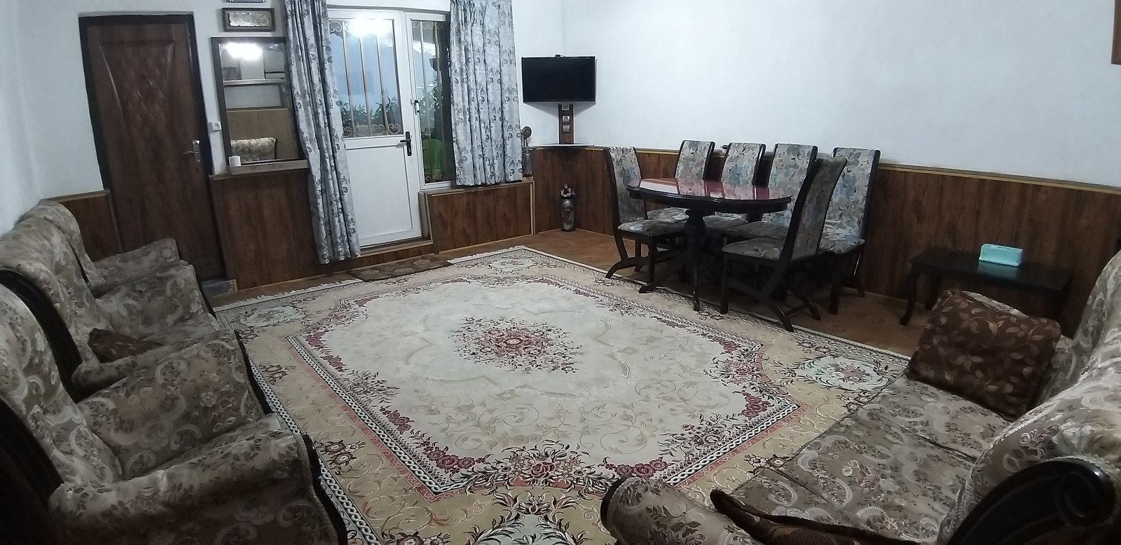 اتاق پذیرایی
