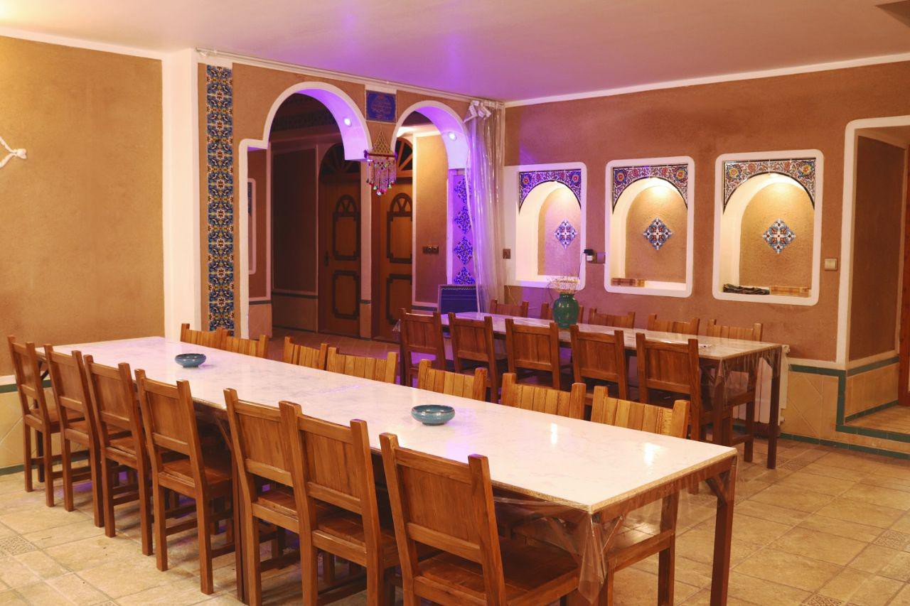 سالن غذاخوری