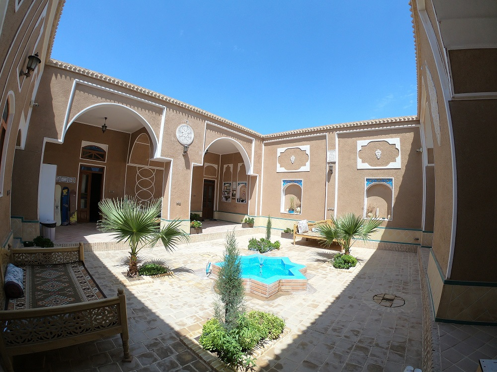 نمای اقامتگاه