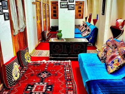 عمارت تاریخی "چهل دری" اتاق  سه دری آخالو