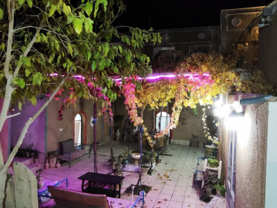 اقامتگاه بومگردی "سر قنات" سوییت 2