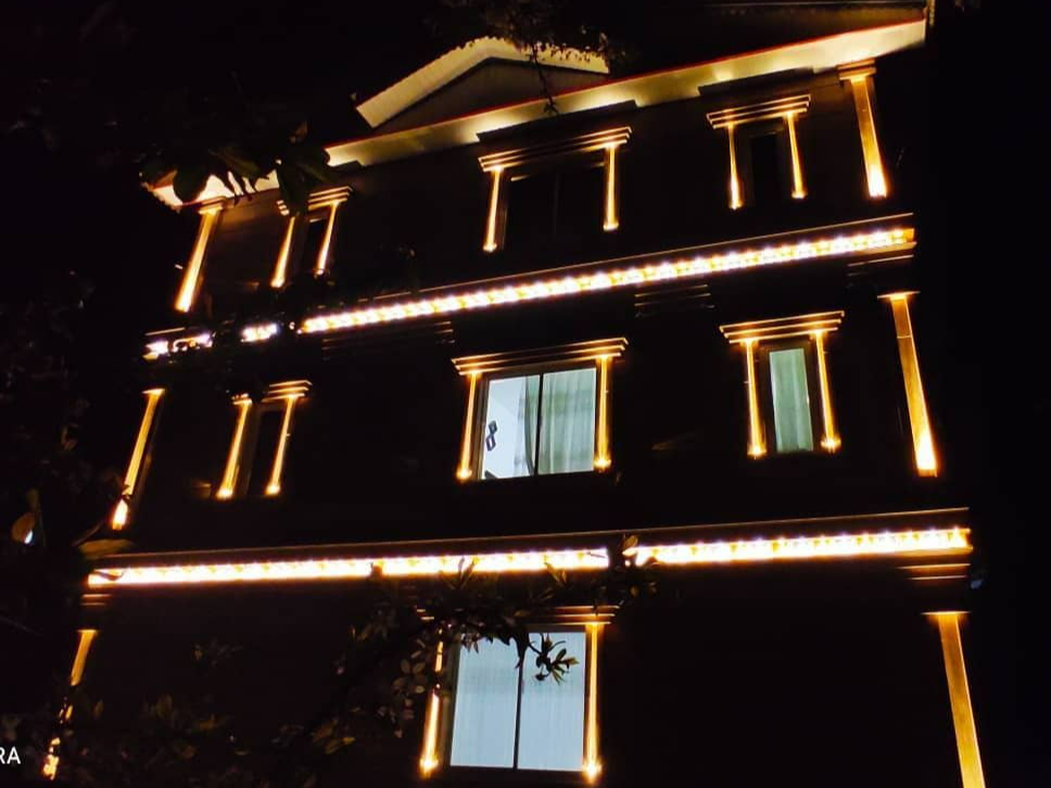 نمای بیرونی ساختمان نمای بیرونی ساختمان