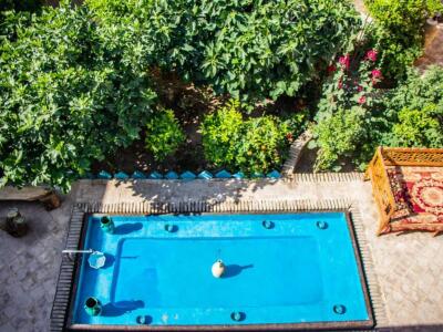 اقامتگاه بومگردی "عمارت بانو" اتاق کاهگلی پارکینگ دار