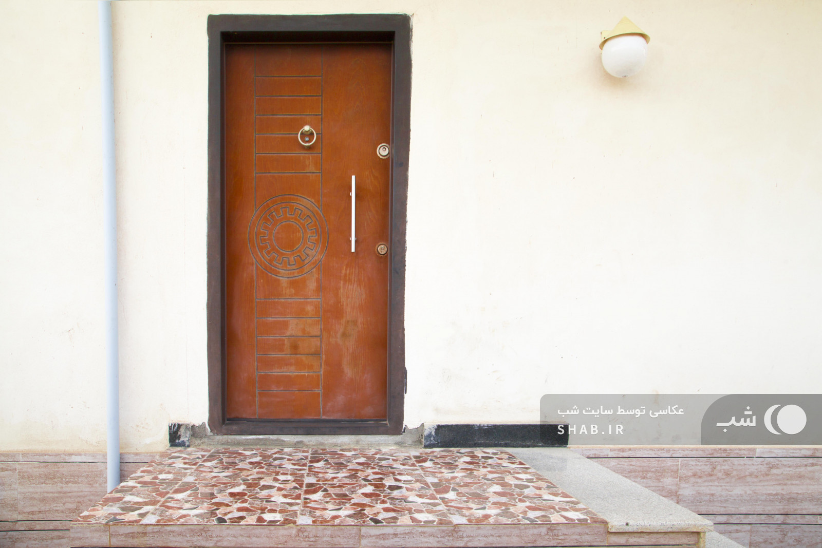 در ورودی در ورودی