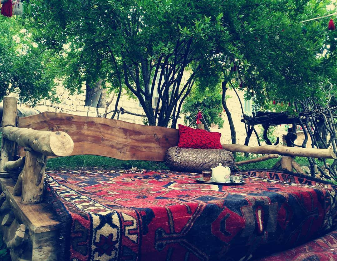 حیاط