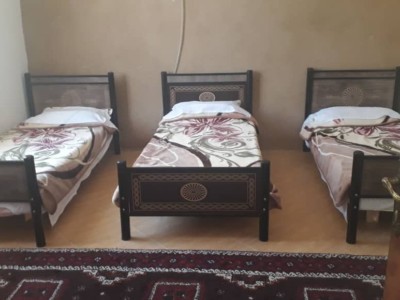 اقامتگاه بومگردی "نبکا" اتاق سدر