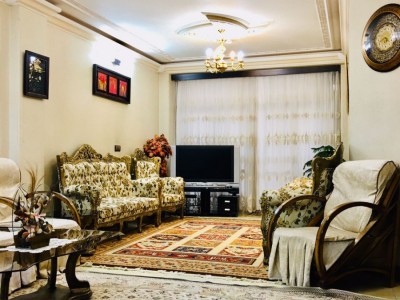 واحد دوخوابه،خیابان کاوه