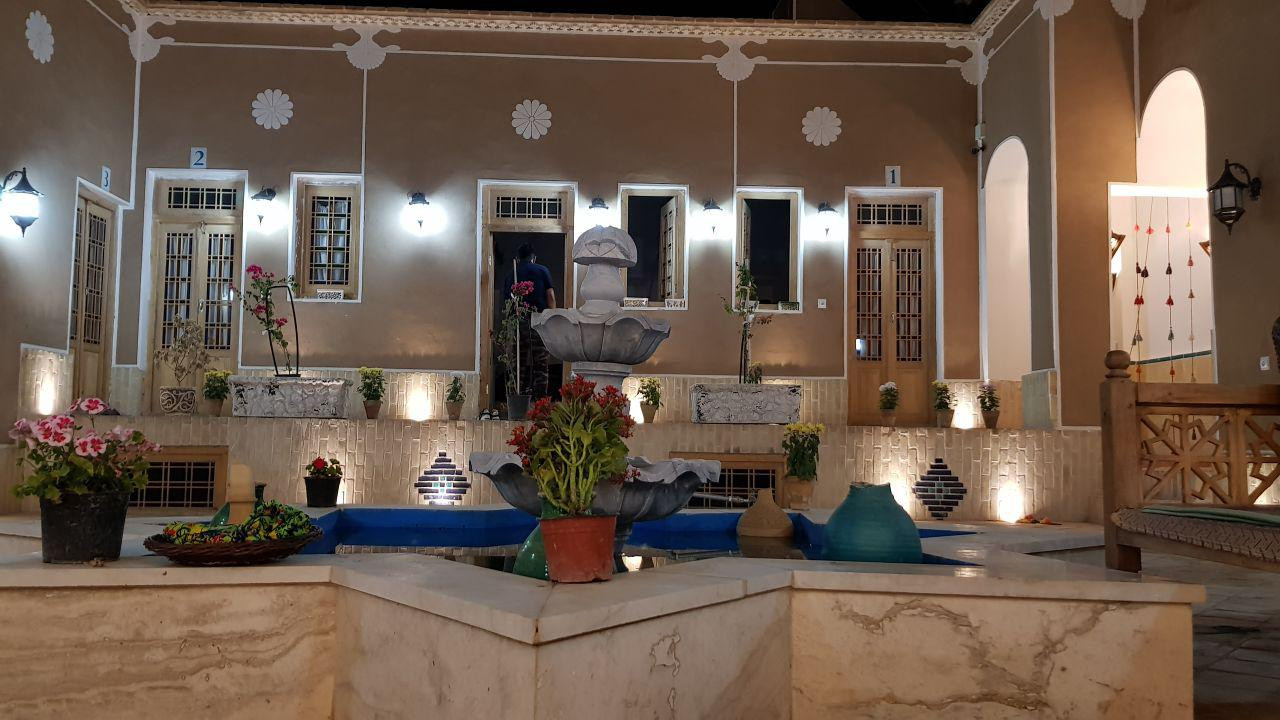 نمای اقامتگاه