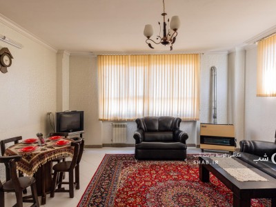آپارتمان لوکس سی و سه پل وچهارباغ پیاده