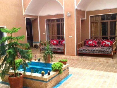 اقامتگاه بومگردی سپنتا( 2) کف‌خواب 6 نفره