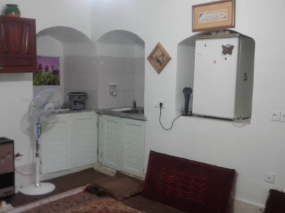 اقامتگاه بومگردی "ورشیو" سوییت نقلی