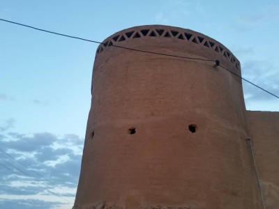 اقامتگاه "قلعه امیرخان" اتاق 20 متری