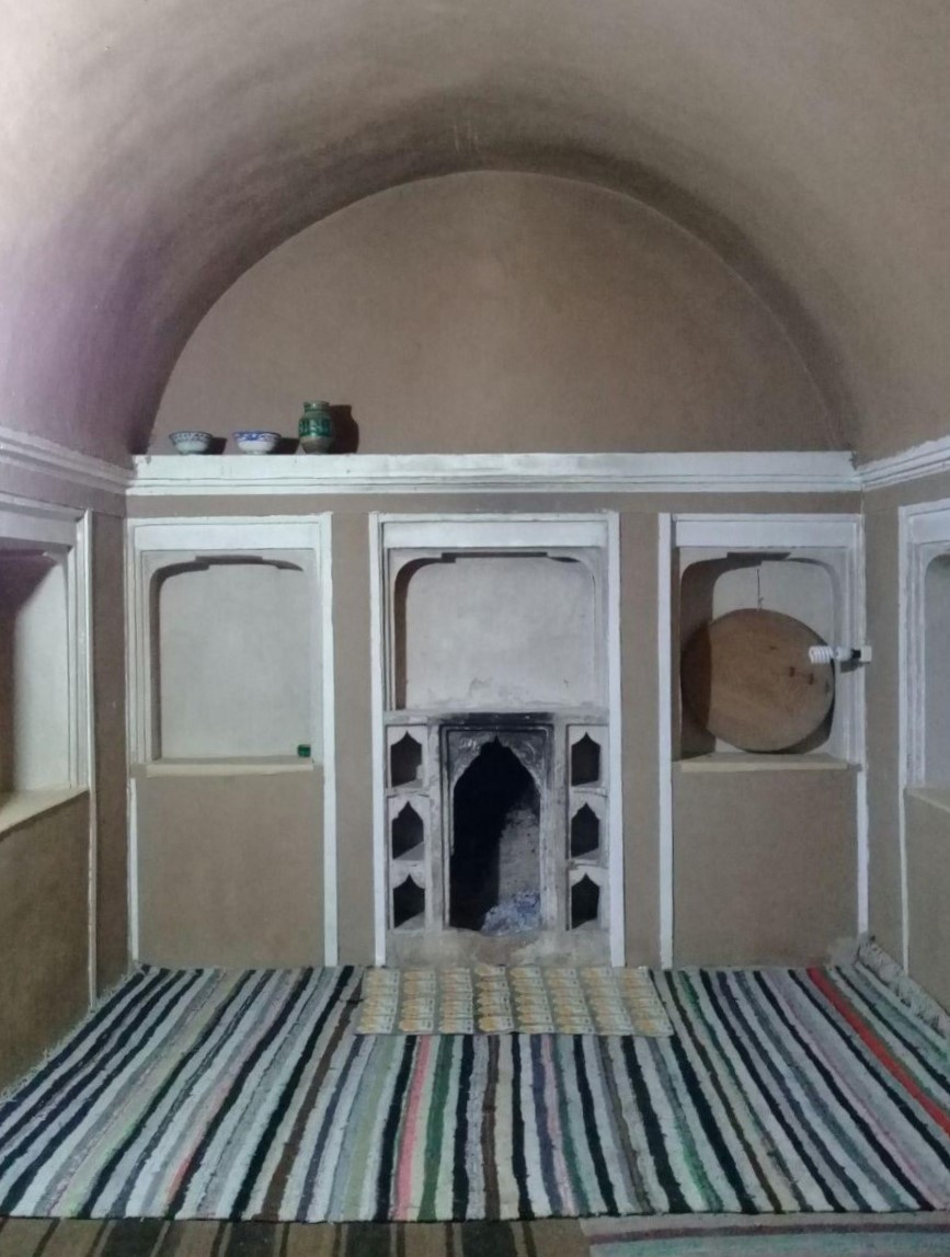 داخل اتاق (4)
