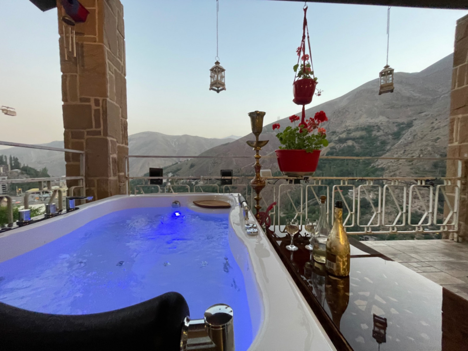 تراس جكوزي