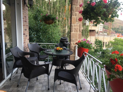 ویلا باغ در میگون با ویوی کوهستان