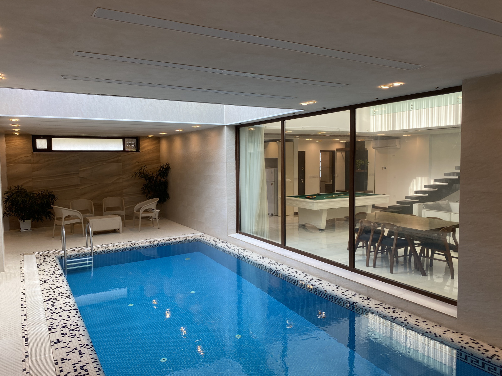 استخر استخر