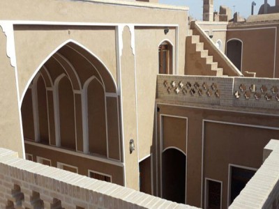 اقامتگاه بومگردی "خشت و ماه" اتاق 3 گَوَن