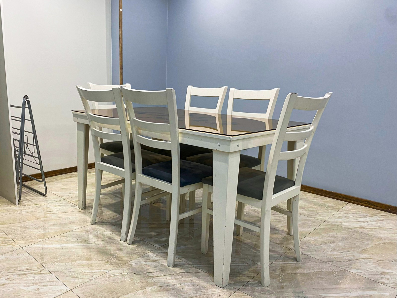 میز ناهارخوری میز ناهارخوری