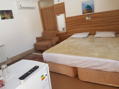 اقامتگاه بومگردی "جنگل" اتاق vip (2تخت)