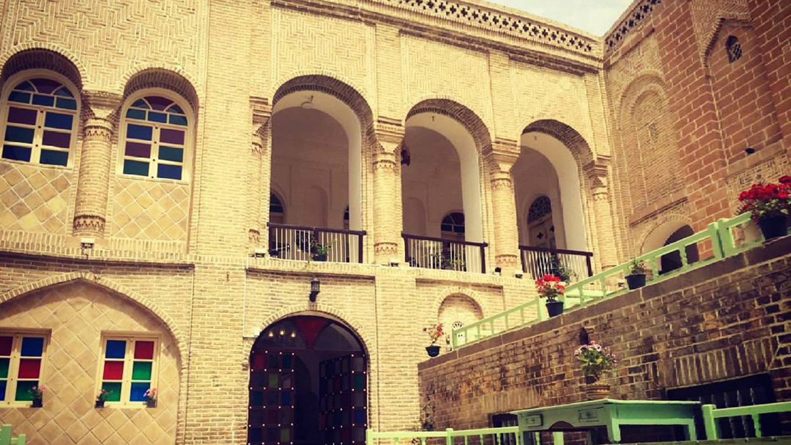 نمای اقامتگاه