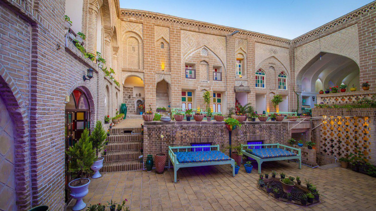 نمای اقامتگاه