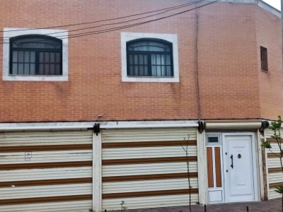 سوئیت مبله دربست دانش (دارای کولر گازی و پارکینگ) سوئیت مبله دربست دانش (دارای کولر گازی و پارکینگ)