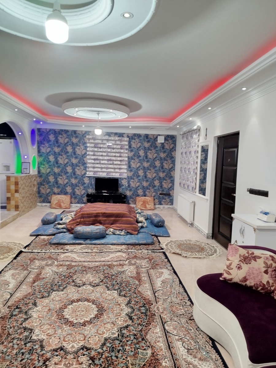 اتاق پذیرایی با کرسی اتاق پذیرایی با کرسی