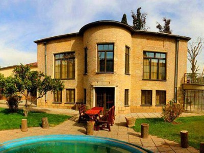 اقامتگاه"خانه باغ ایرانی" پروین اعتصامی