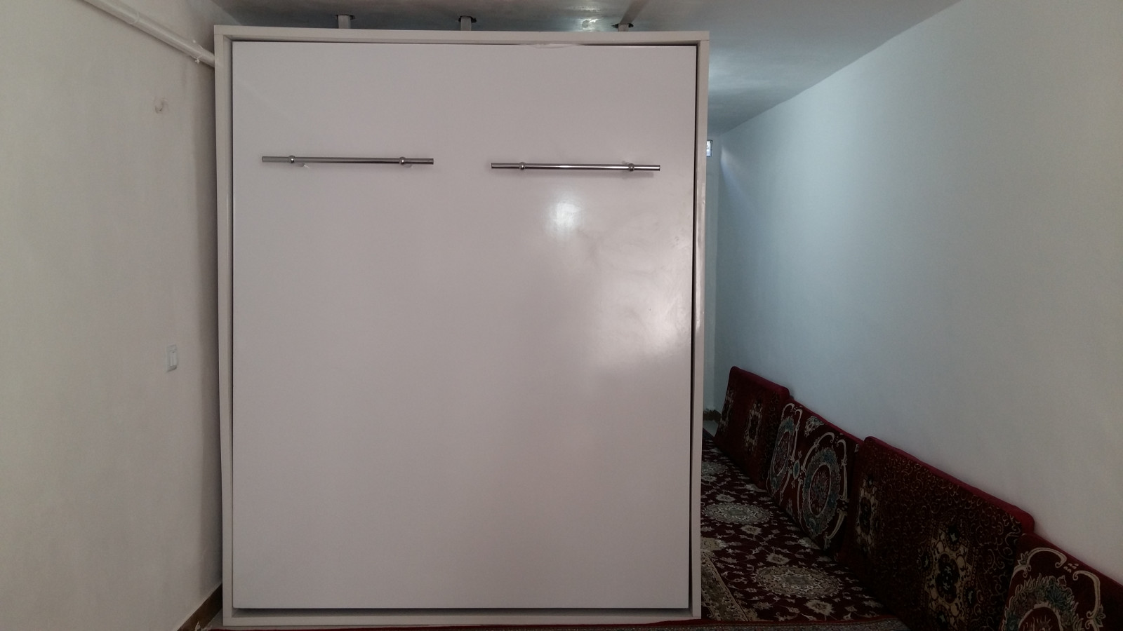 تخت تاشودونفره درحالت بسته