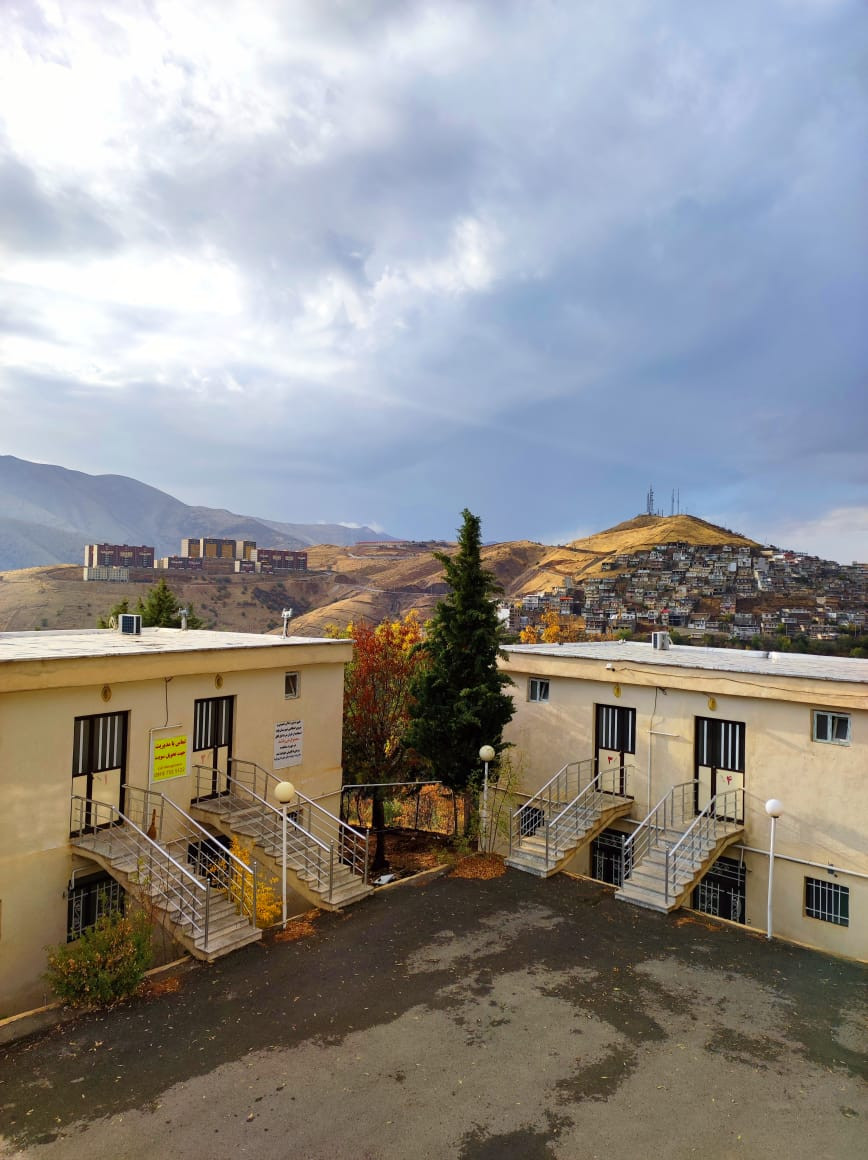 محوطه اقامتگاه