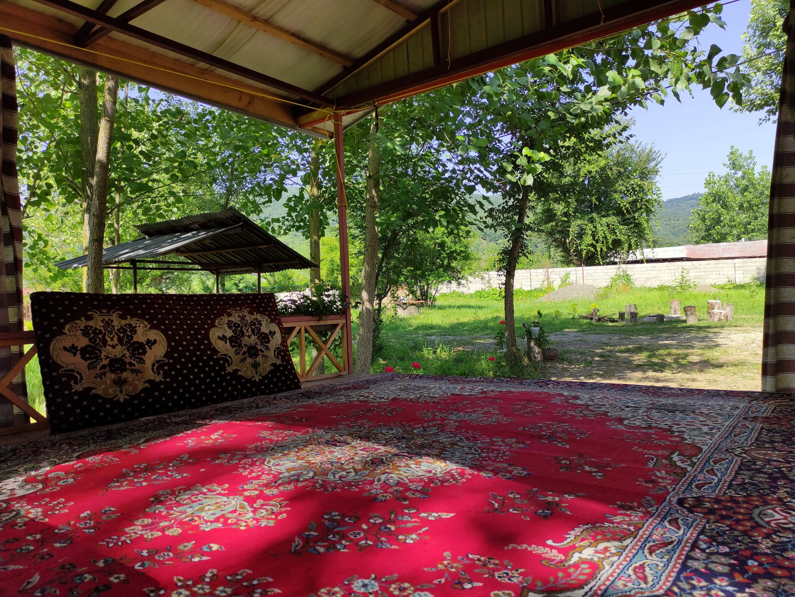 آلاچیق الاچیق بزرگ 9 نفره