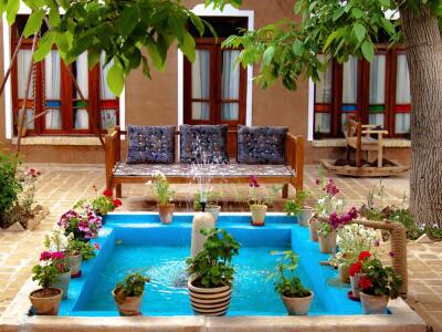 اقامتگاه بومگردی"نی چشمه" اتاق بهار خواب