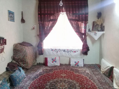 اقامتگاه بومگردی بی بی زهرا(اتاق12متری1)