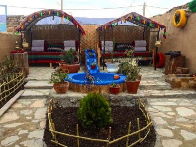 اقامتگاه بومگردی "زرین دشت"