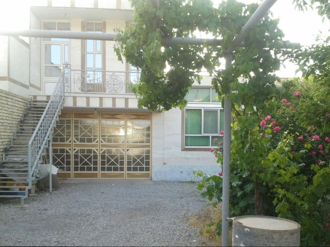 نمای بیرونی ساختمان