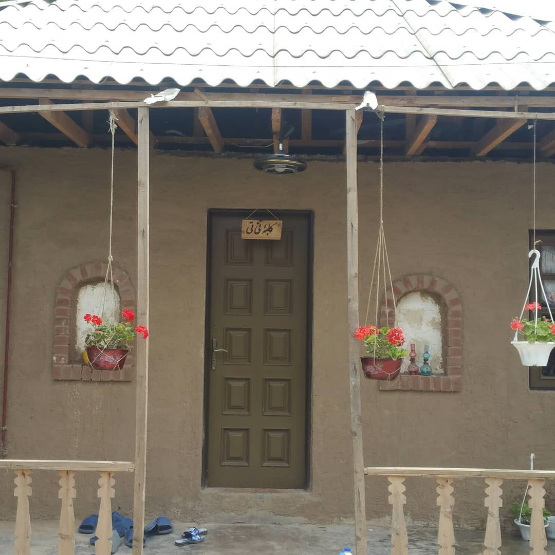 ورودی کلبه