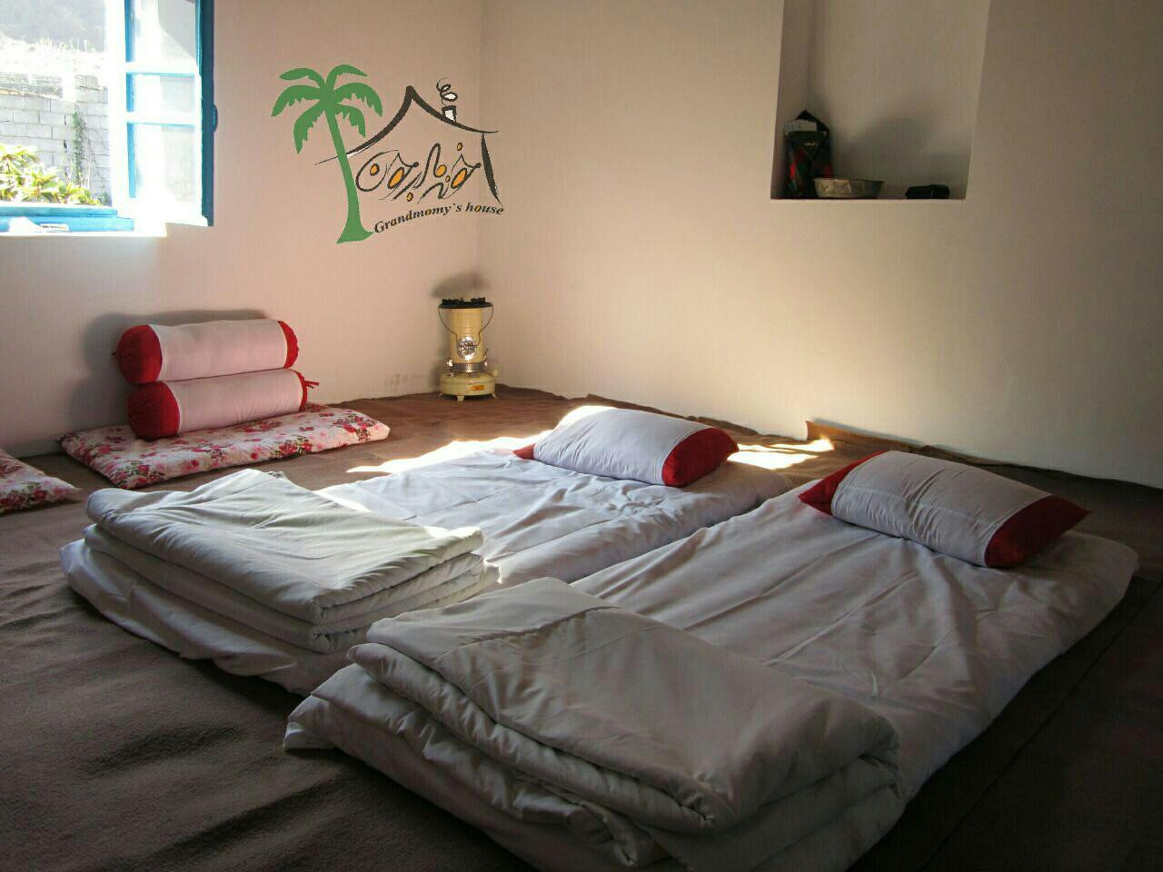 داخل اتاق (2)